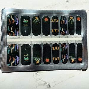 5 for $20 Nail Wraps- Christmas Eve